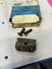Nos Ford B9az-7522-b Clutch Release Bracket 1965-1968 Mustang Galaxie 4 Speed