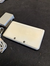 Nintendo 3DS Console - White - Japanese Import