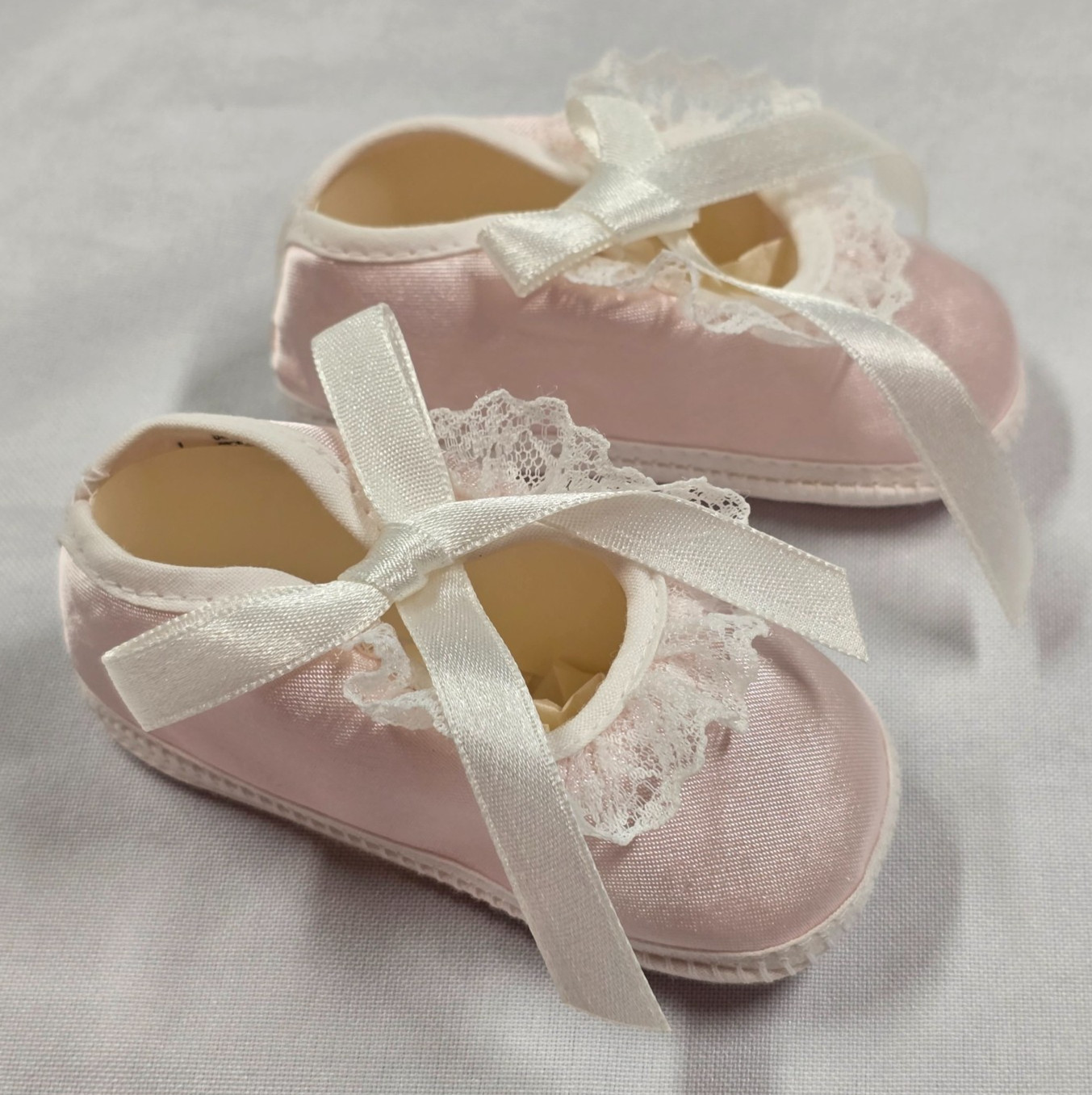 Girls Pink White Lace Booties Satin 0-3 New