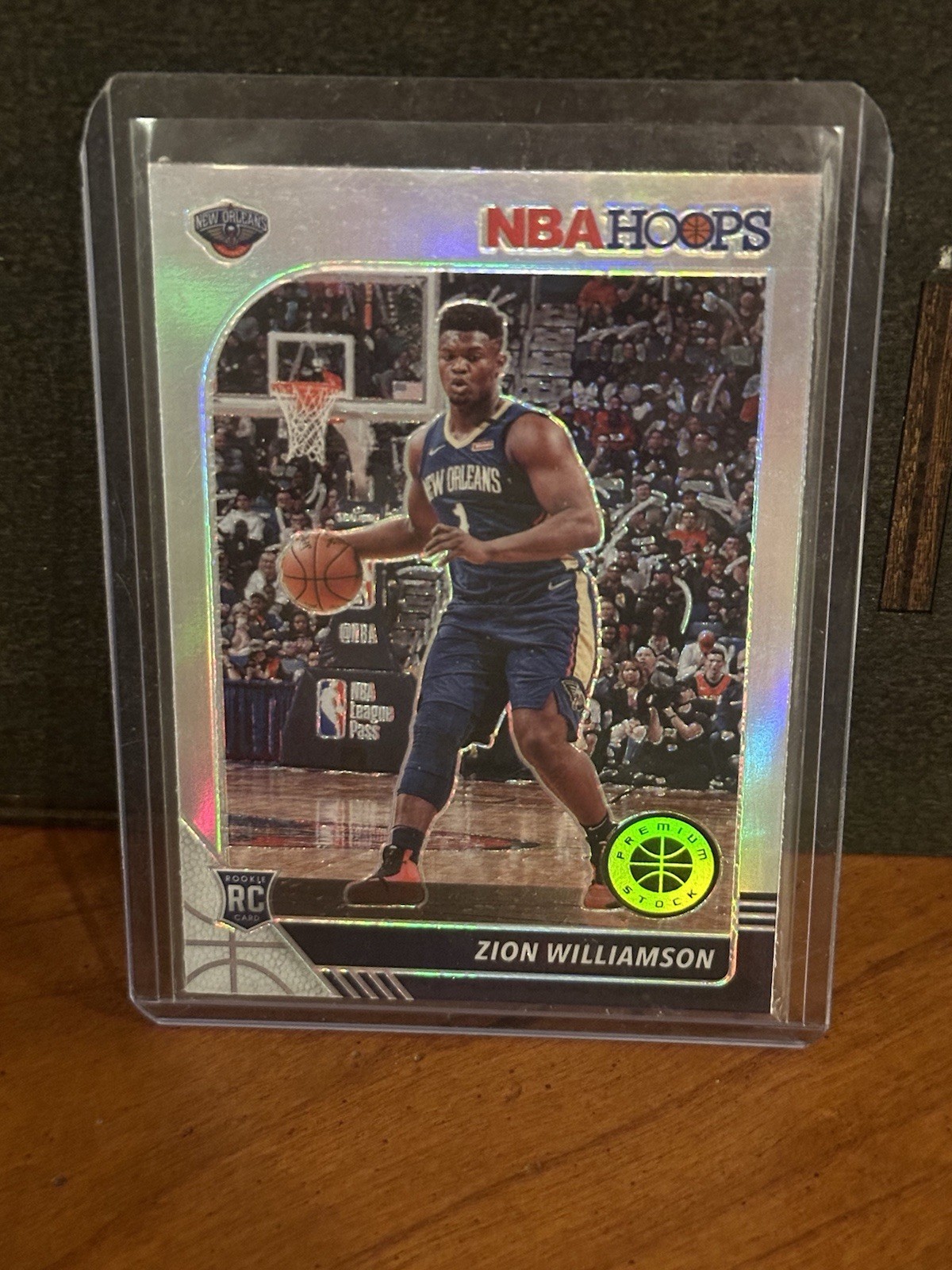 2019-20 Panini NBA Hoops Premium Stock Zion Williamson #258 Silver Mojo Prizm RC