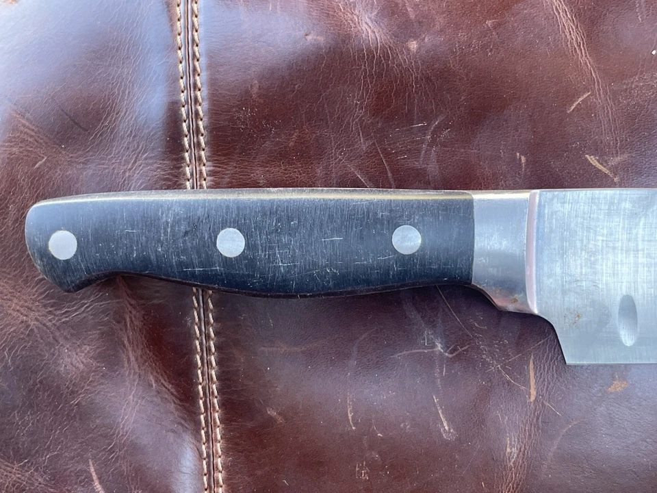 Cuchillo de chefs KitchenAid de acero inoxidable Foto 3 de 4