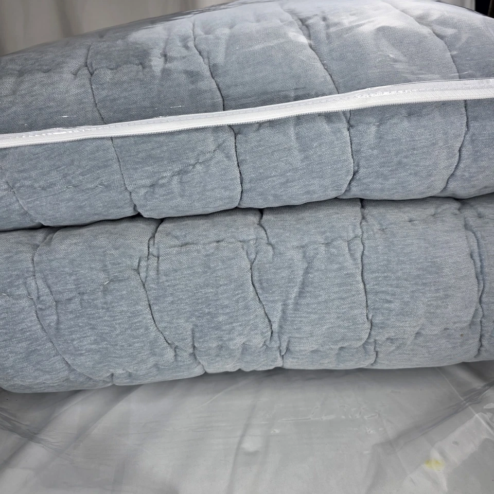 BRAND NEW Pottery Barn Cozy Cloud Handcrafted Full Queen Quilt~Chambray Blue - Image 3 of 4