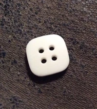 DILL BUTTONS #170502 WHITE SQUARE--4 HOLE--14MM-- 15 PIECES