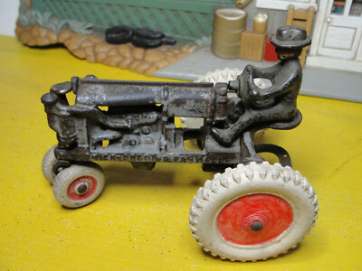 ミニカー　アメリカントラクター　McCORMICK FARMALL s-l400.jpg