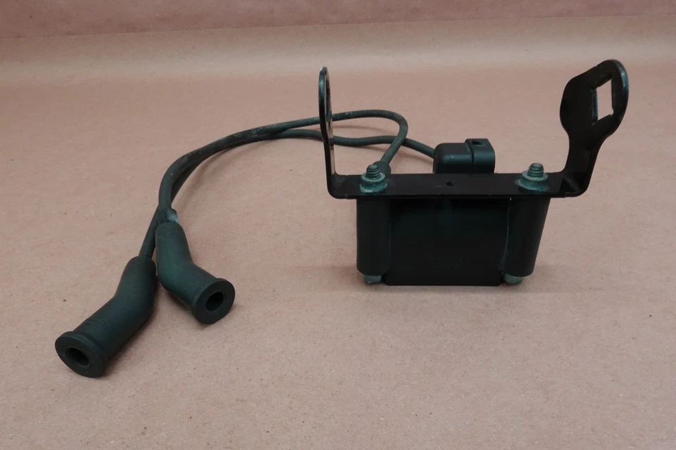 2007-2011 Harley Davidson FLHX Street Glide Ignition Coils Spark Plug - Image 4 of 4