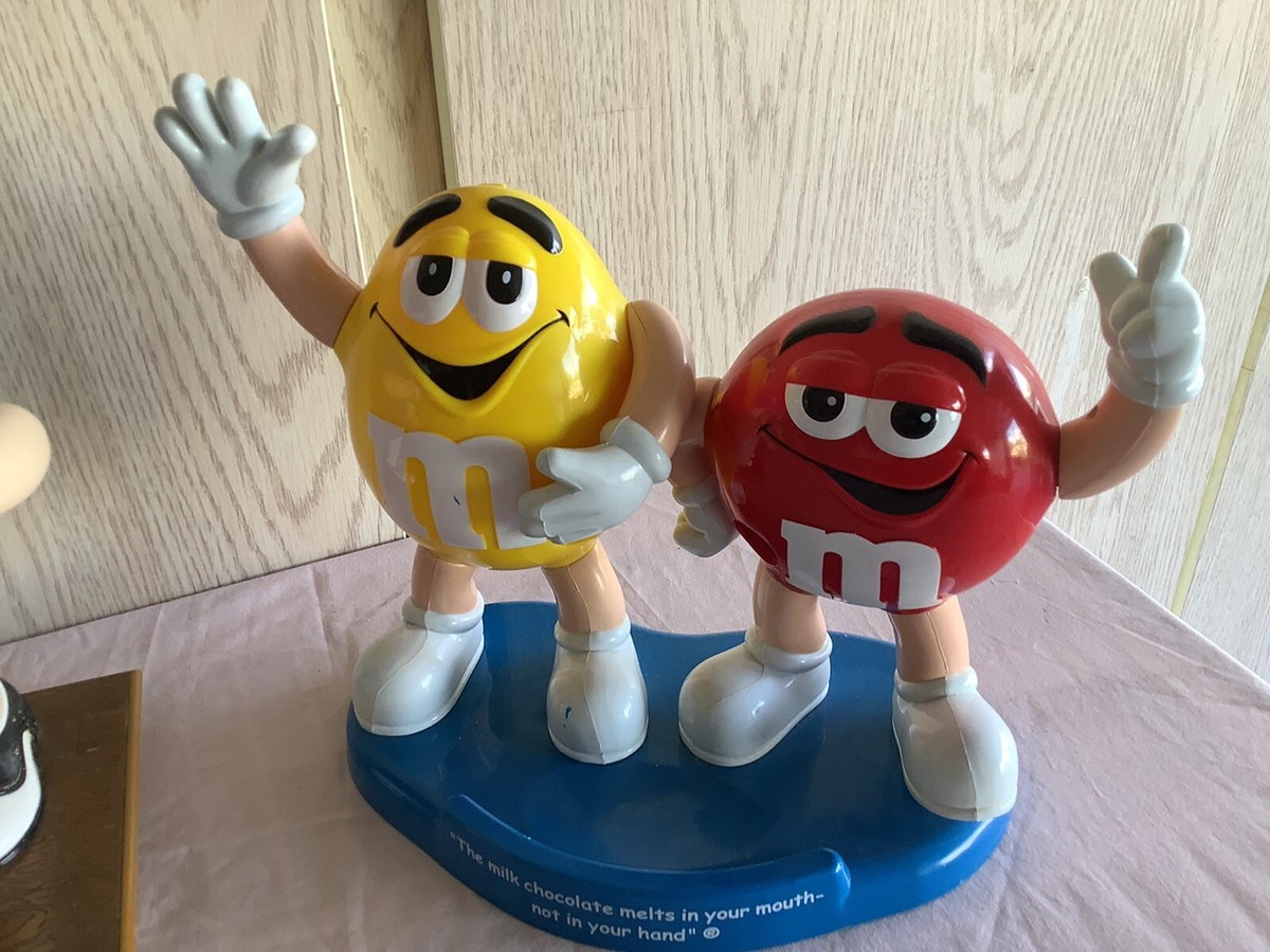 M&Ms Candy Dispenser At the Movies in 3D Limited Edition