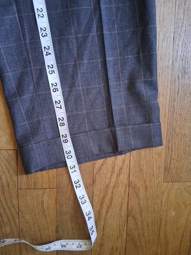 Roundtree Yorke Travelsmart Pants Grey Pinstriped Size 38X32 - Picture 8 of 9