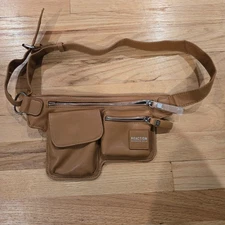 Kenneth Cole Reaction belt bag 3 pockets tan