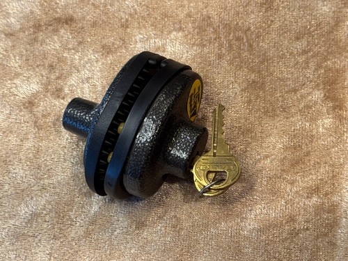 E70 - Master Trigger Waffenschloss mit 2 Schlüsseln verstellbar, Schutzpolster - Bild 1 von 5