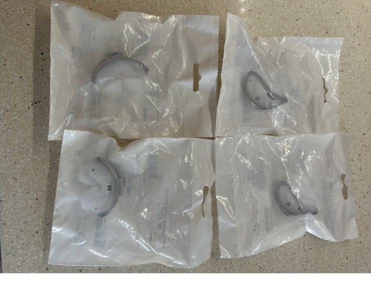 RESMED AIRFIT P10 Pillows For CPAP X4- 62932 - SIZE MEDIUM