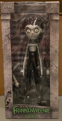 NEW IN BOX FRANKENWEENIE Victor Frankenstein Disney Tim Burton Vinyl Figure