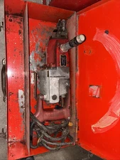 Milwaukee Heavy Duty Rotary Hammer And Metal Case