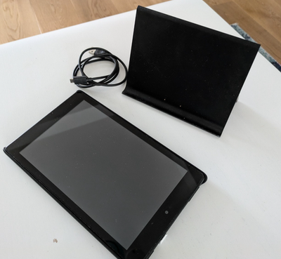 Amazon Fire HD 8 (8th Generation) 16 GB, Wi-Fi, 8 in - Black (with
