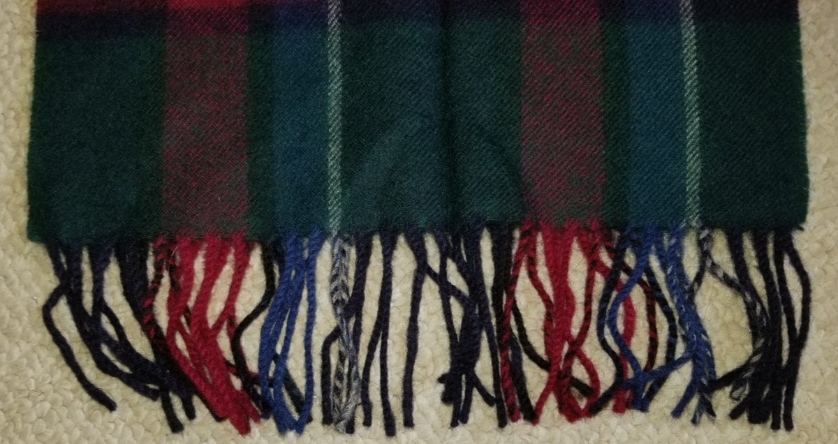 Écharpe/châle Perry Ellis 100% Laine - Allemagne, Occasion, Couleurs Rouge/bleu/vert