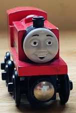 IVO HUGH Thomas And Friends The Engine Wooden Railway 2003 Red