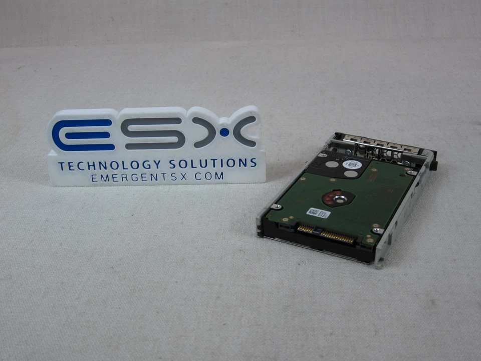 Dell 1P08J 300GB 15k 12Gb/s 2.5" SAS Hard Drive 0B31619 w/ 13G Tray - Image 3 of 4