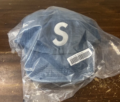SUPREME PIGMENT S LOGO 6 PANNEAUX DENIM OS (AUTHENTIQUE) NEUF FW24 SEMAINE 1