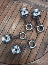 Pistons et bielles de Honda CB 900 Bol d'or
