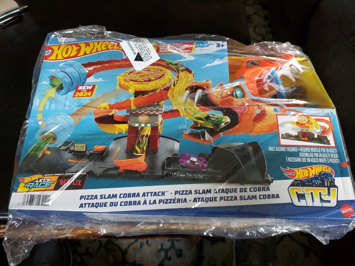 NIB & SEALED - Hot Wheels City Pizza Slam Cobra Attack Track - NEW