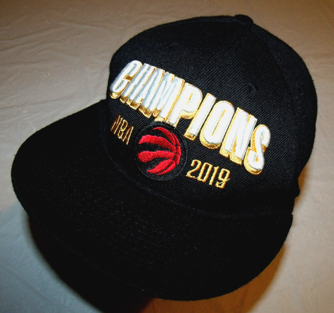 Toronto Raptors 2019 NBA Champions Black Hat New Era Hardwood Classics  Snapback