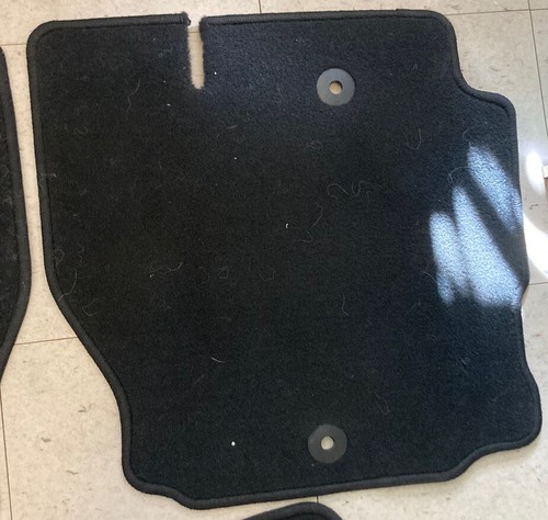 3 OF 4 Piece Chrysler Jeep Wrangler JL Floor Mat Set Black OEM 49212G 6BR85TX7AB - Picture 12 of 12