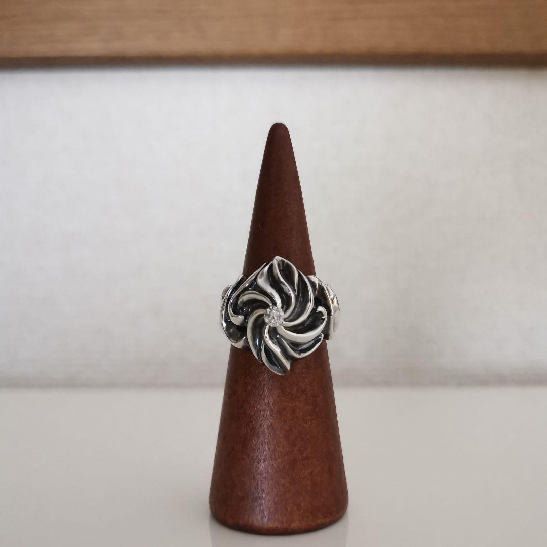 Darts of Gigor diamond ring worn by GACKT, size 9, 0.25ct Darts of Gigor diamond ring worn by GACKT, size 9, 0.25ct