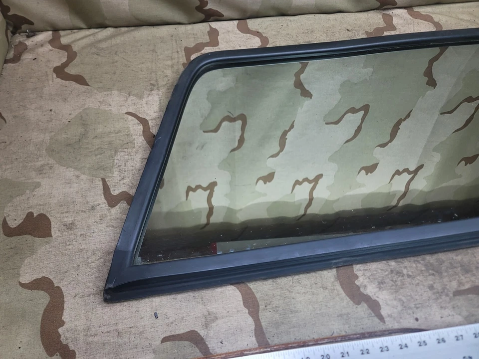 Janelas de vidro traseiras laterais Ford Bronco XL Lt & Rt 1992-1996 fabricante de equipamento original - Imagem 3 de 4