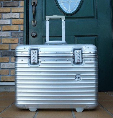 RIMOWA 940.50 Topas Lufthansa 2-Wheel TSA Pilot Case 36L Final