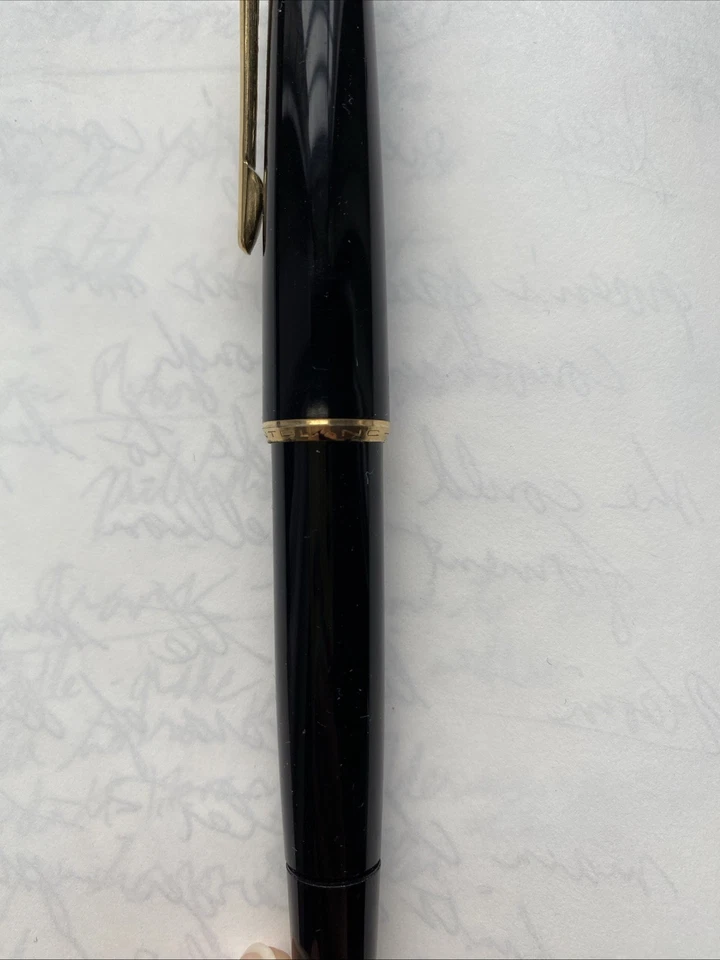 Montblanc Nº Pluma Estilográfica 32 Oro 14K, Plumín Fino Foto 4 de 4