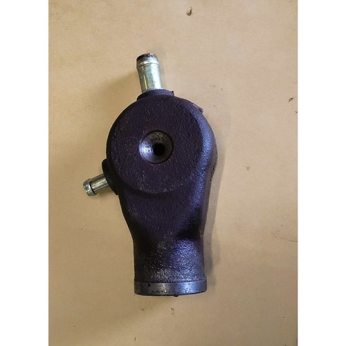 Mitsubishi 4G32 Carburetor horn / intake Used (892)