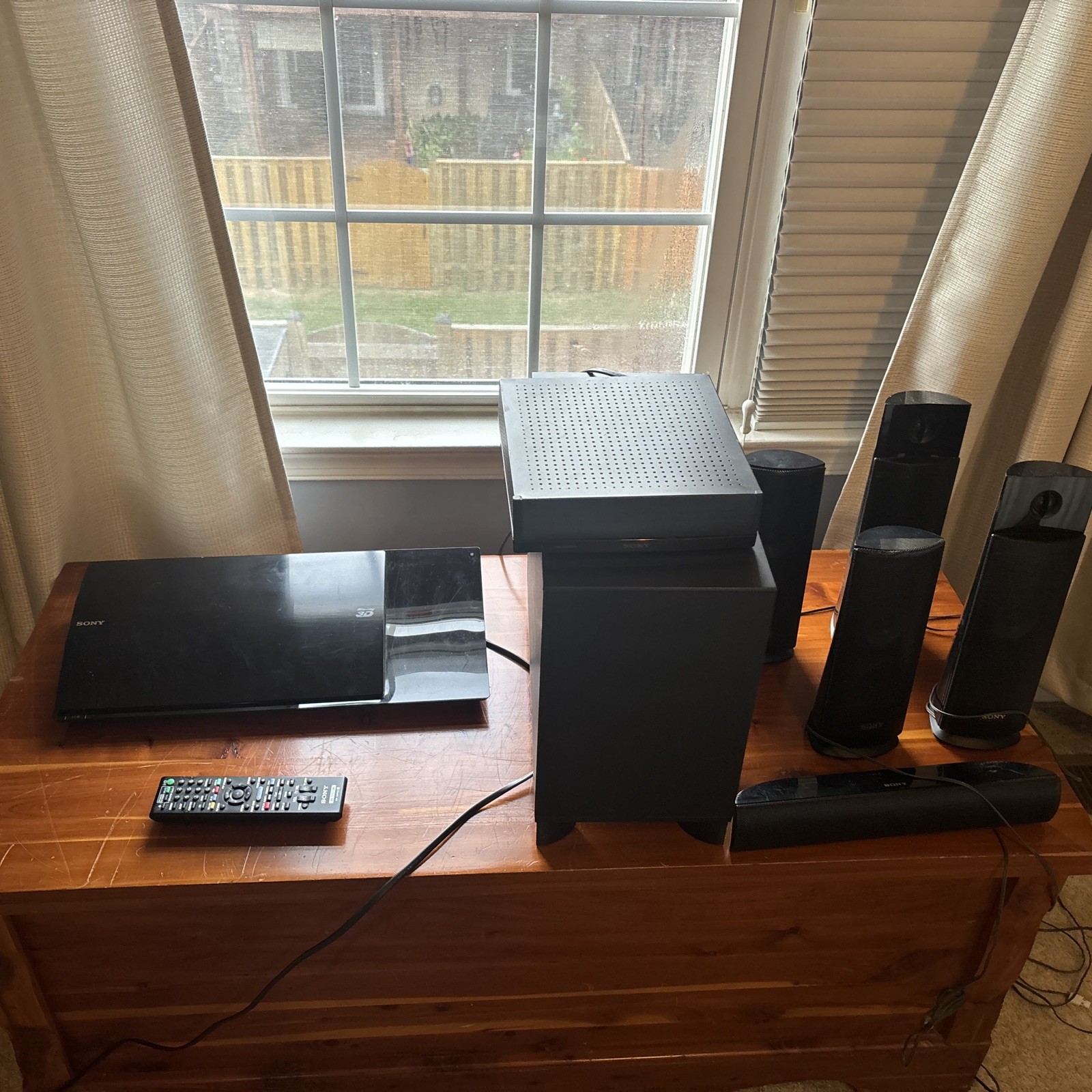 Speaker Set  Complete Blue Ray 3d 5 Speakers Amp Wsb 111