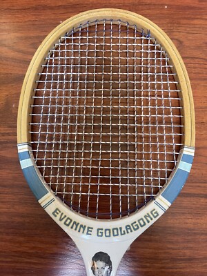 Barellan's Big Tennis Racquet, a giant landmark honoring Evonne Goolagong