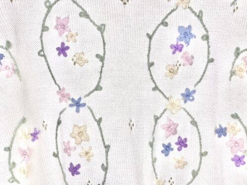 Brownstone Studio Sweater Womens Petite Small Pastel Crochet Roses & Embroidery - Picture 4 of 9
