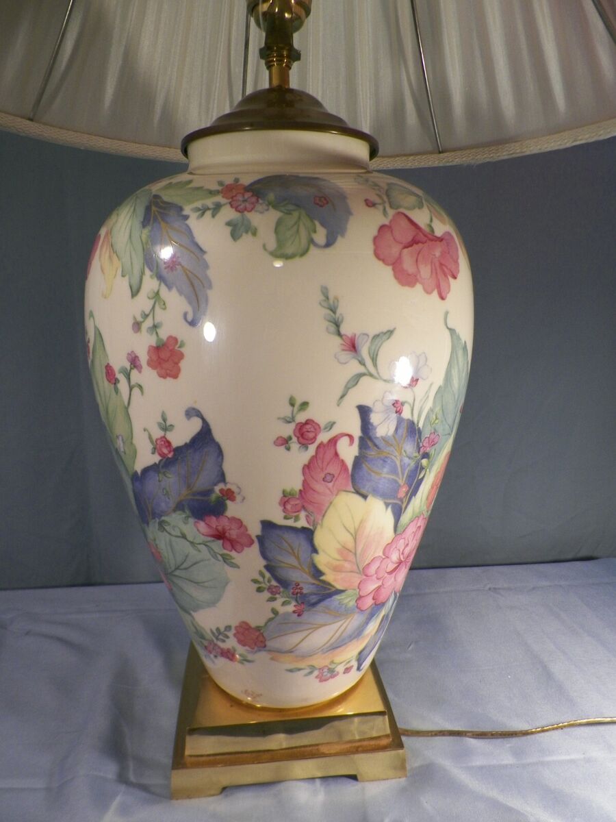 Large Lenox Porcelain Electric Table Lamp w/ Floral Design Large Lenox Porcelain Electric Table Lamp w/ Floral Design