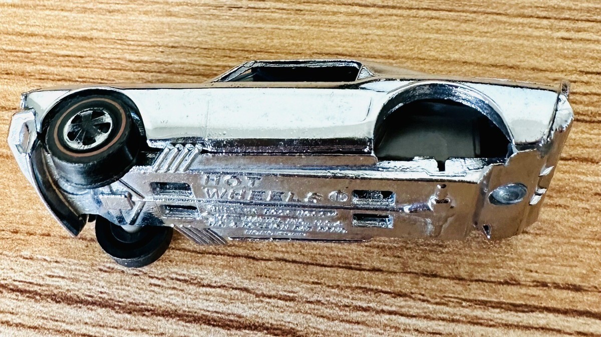 Hot Wheels Redline 1970 Boss Hoss Silver Special Club Car Hot Wheels Redline 1970 Boss Hoss Silver Special Club Car