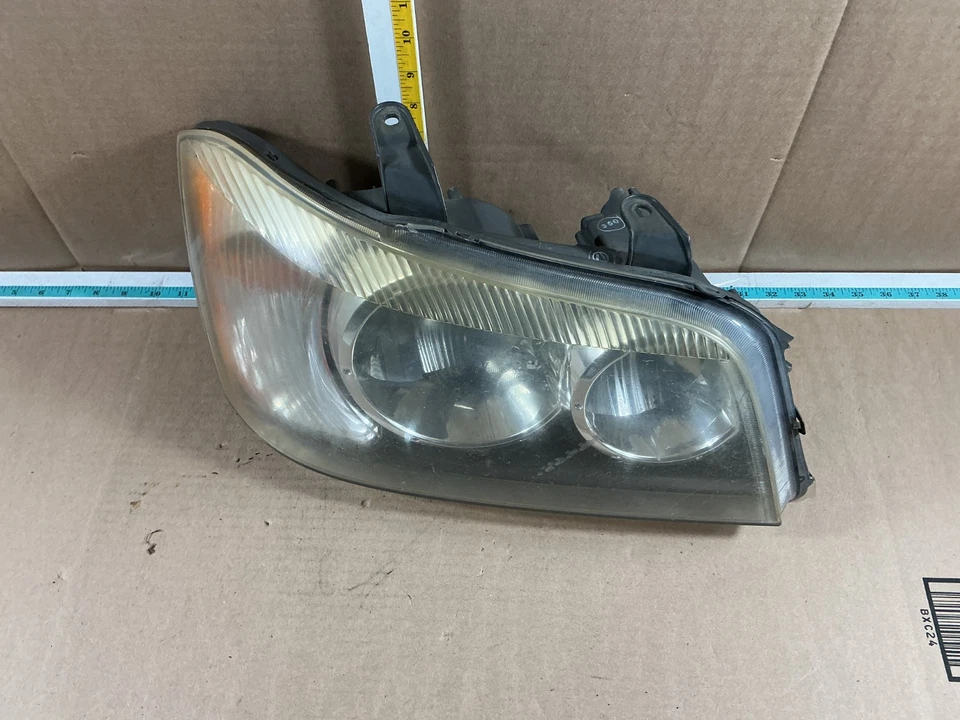 Faro delantero derecho pasajero Toyota Highlander 2001-2002 OEM Foto 4 de 4