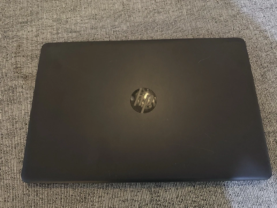 HP 255 G7 15.6" Windows 10 FHD Laptop A6-9225 240GB SSD 8GB Radeon Graphics - Image 2 of 4