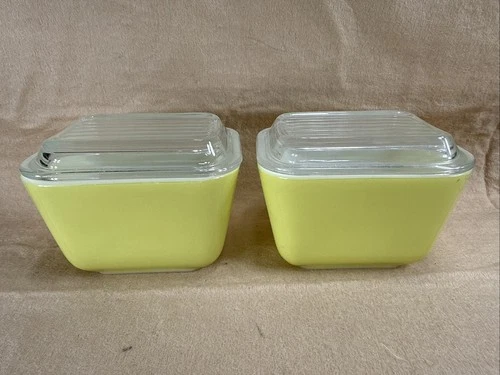 SET OF 2 Vintage PYREX Yellow Refrigerator Dishes 501B 1-1/2 Cup With Lids
