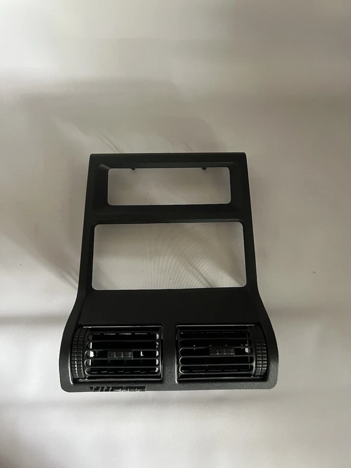 Chevy Beretta Corsica 1994-1996 radio bisel tablero moldura panel ventilación central OEM Foto 3 de 4