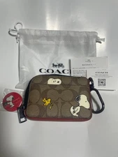 COACH PEANUTS Snoopy L Zip Card Coin Case