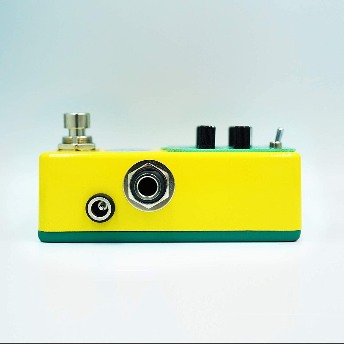 Bananana Effects --AURORA Pitch Shift Delay Guitar Effect Pedal 
