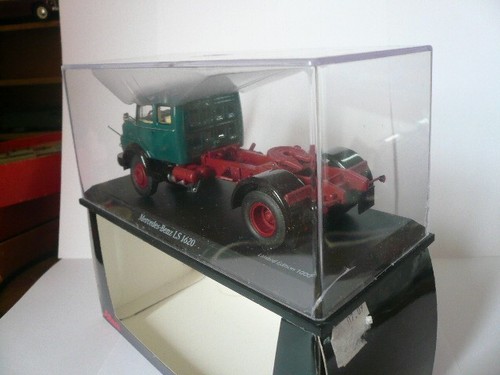 mercedes ls 1620 SCHUCO 1/43 Jamais ouvert - Foto 2 di 3