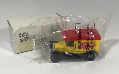 KELLOGG’S EGGO MATCH BOX YELLOW TRUCK ORIGINAL ADVERTISING DIE CAST METAL NIB - Picture 2 of 3