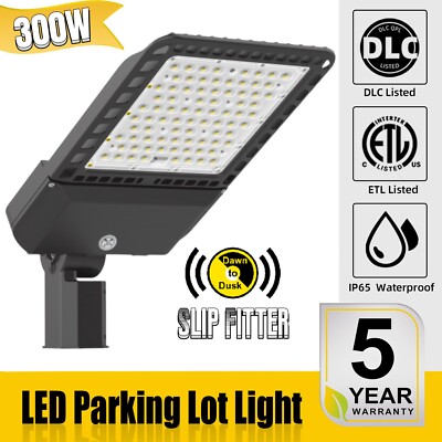220V LED Parking Lot Lightings 300W Slip Fitter 5000K Commercial Outdoor Lights