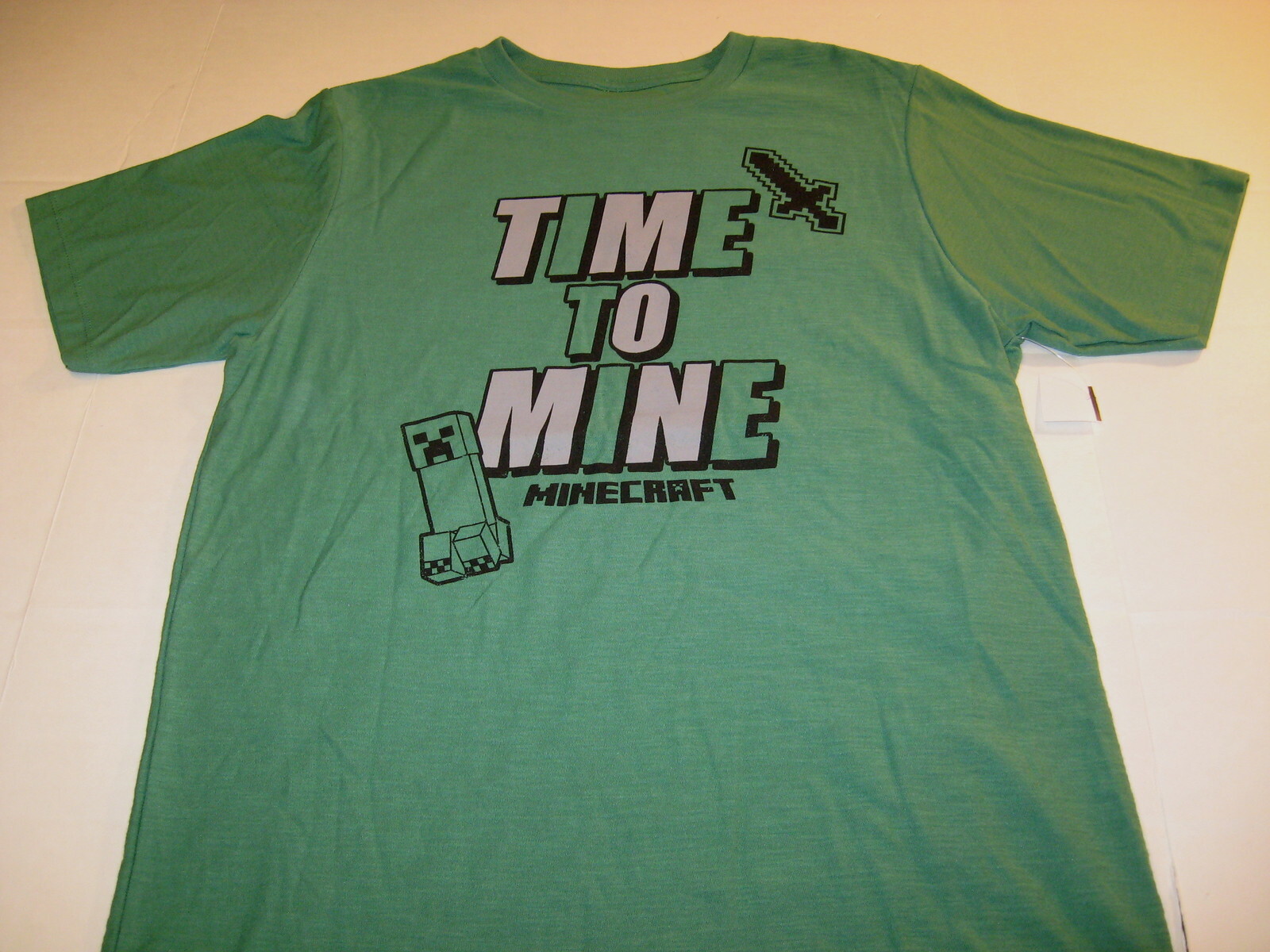 Green Gaming T-shirt New! Youth Boys Xl 14 16
