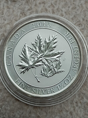 Kanada 8dollars 2015 Multi-Maple-Leaf 1,5Oz Silber 999,9