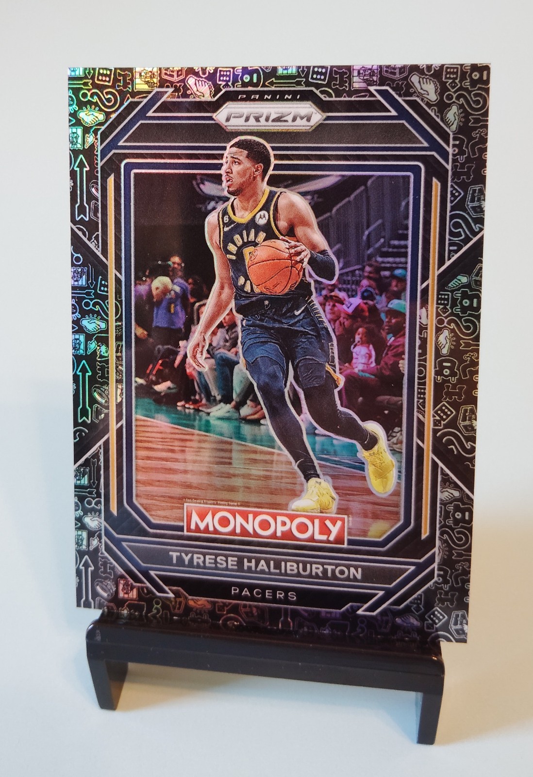 2022-23 Panini Prizm Monopoly Tyrese Haliburton Black Icons Prizm #34 Pacers