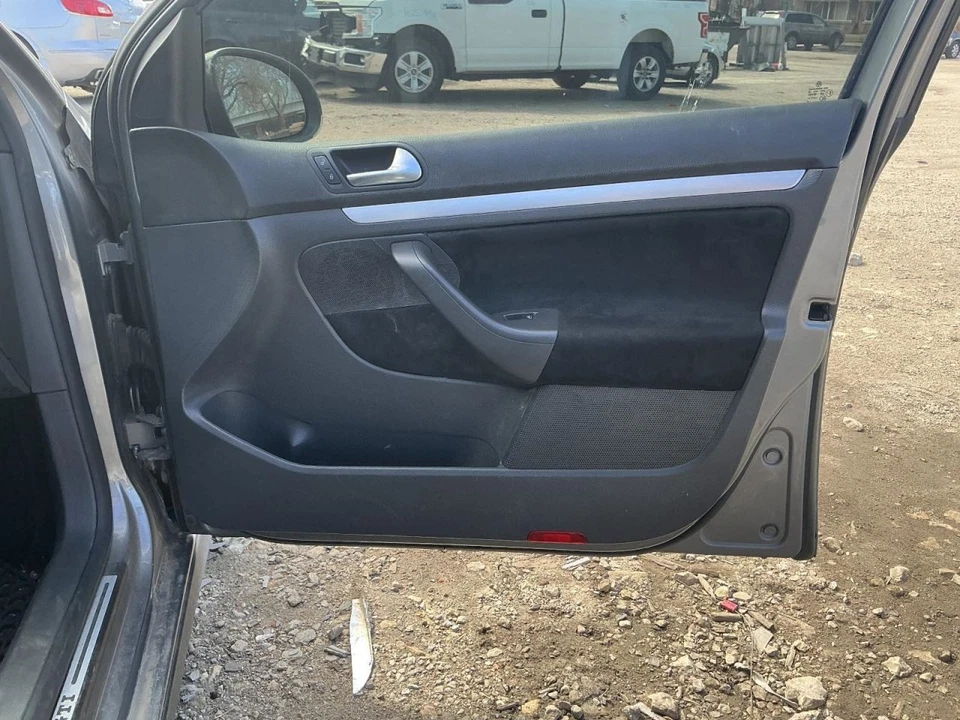 Passenger Front Door 4 Door Electric Fits 06-09 RABBIT 826409 Foto 2 de 4