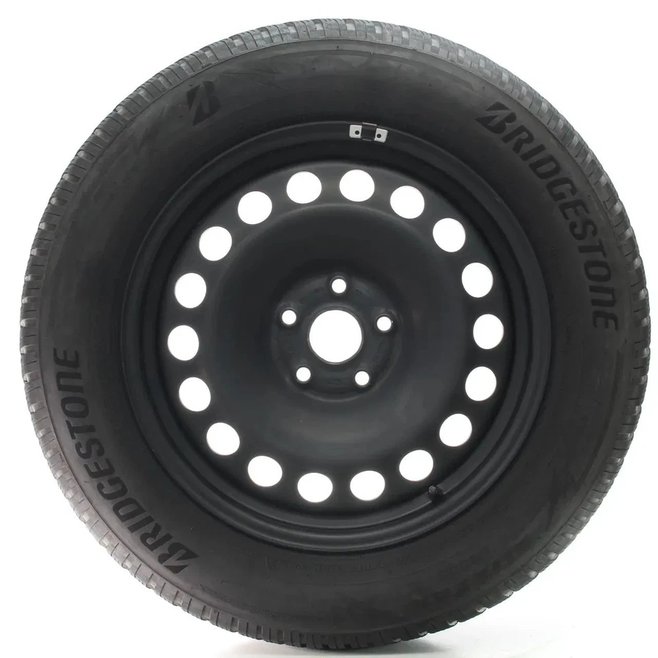 Audi Q3 F3B VW Tiguan AD1 Winterräder Bridgestone 215/65R17 DOT22 5QF601027J/K - Bild 3 von 4