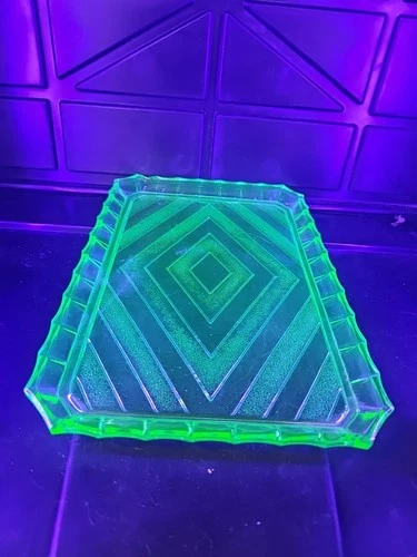 #5208 Art Deco Depression Glass Retangle Tray. 11.75 X 8.25